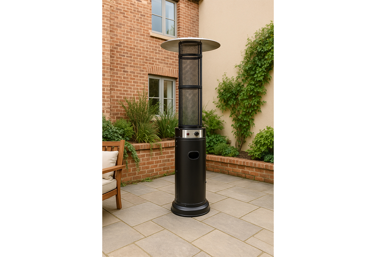 Απεικονίζεται η σόμπα σε αυλή.